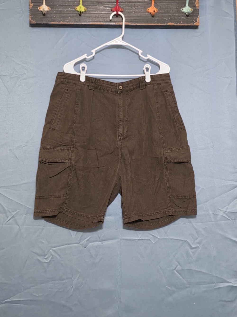 Tommy Bahama Relax Brown Cargo Shorts